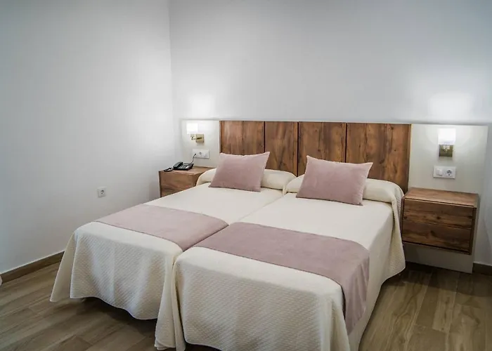 Hotel Rural La Teja Segura de León